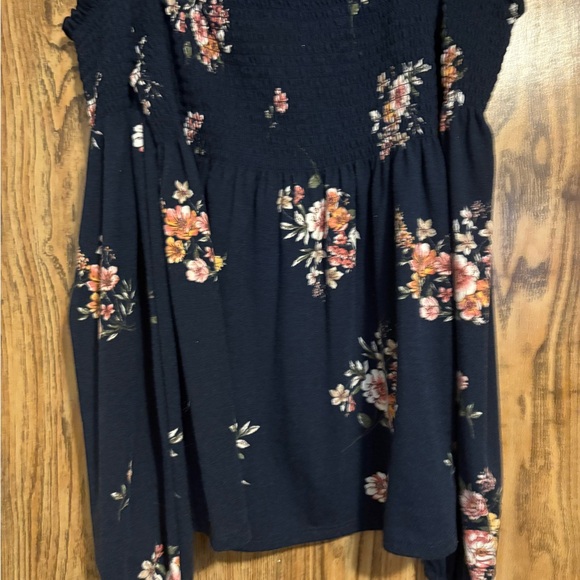 Blouse - Picture 6 of 6